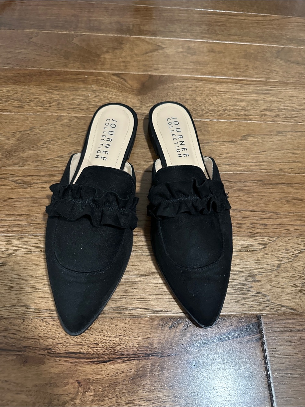 Journee Collection Black Pointed-Toe Ruffle Slip-On Mules | A25